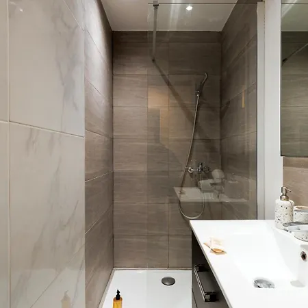 Upstays Banane Palais 27m² شقة كان