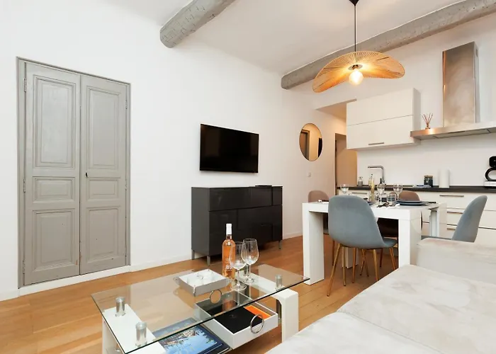 Upstays Banane Palais 27m² * Cannes